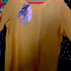 Really cute gauze type top